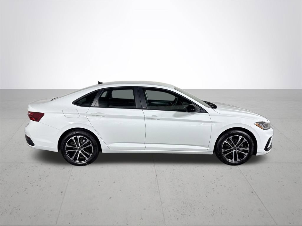 New 2026 Volkswagen Jetta Sport image 5