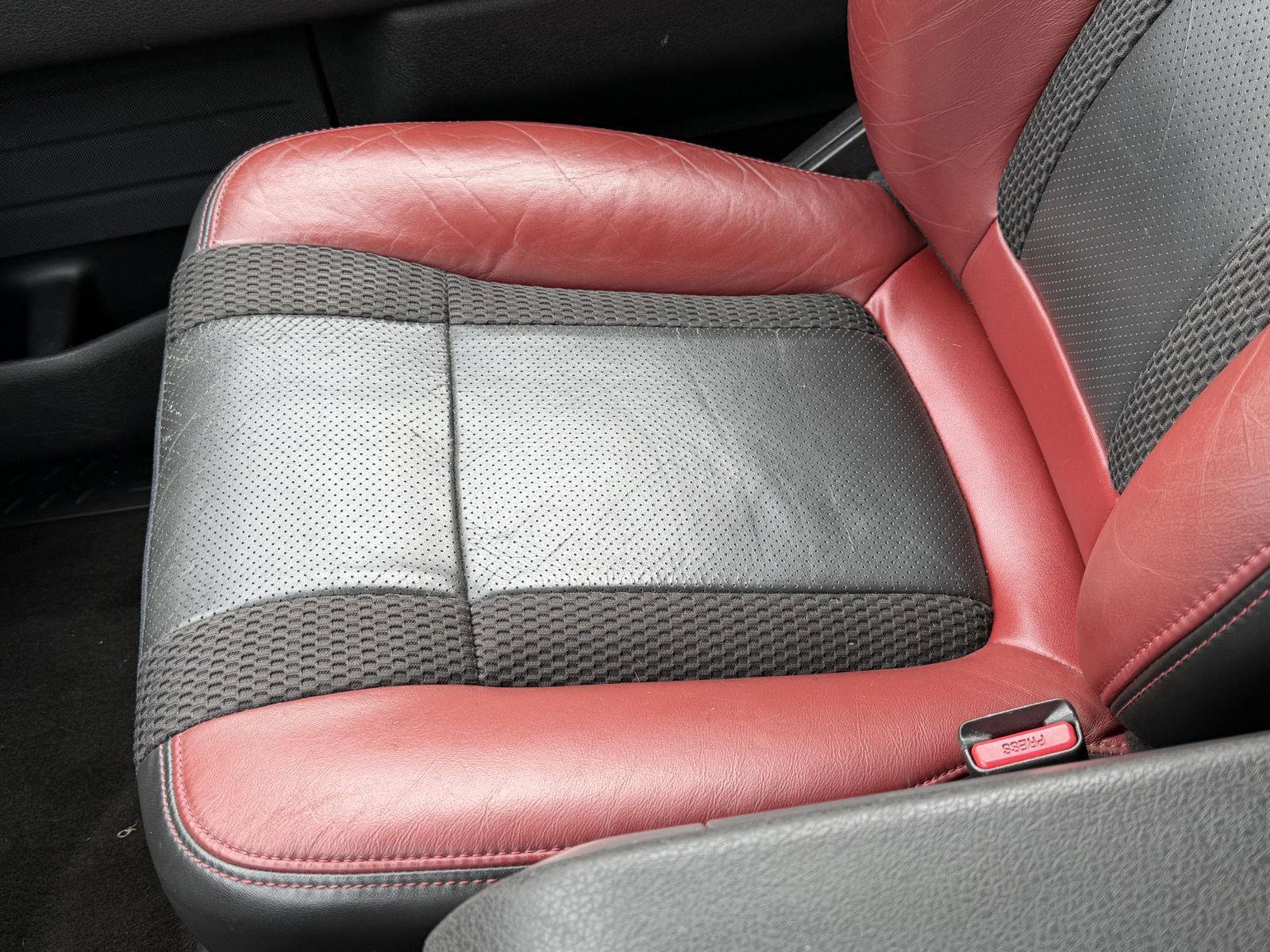 Used 2014 Ford F150 Raptor w/ Equipment Group 801A Luxury AWD/4WD image 23