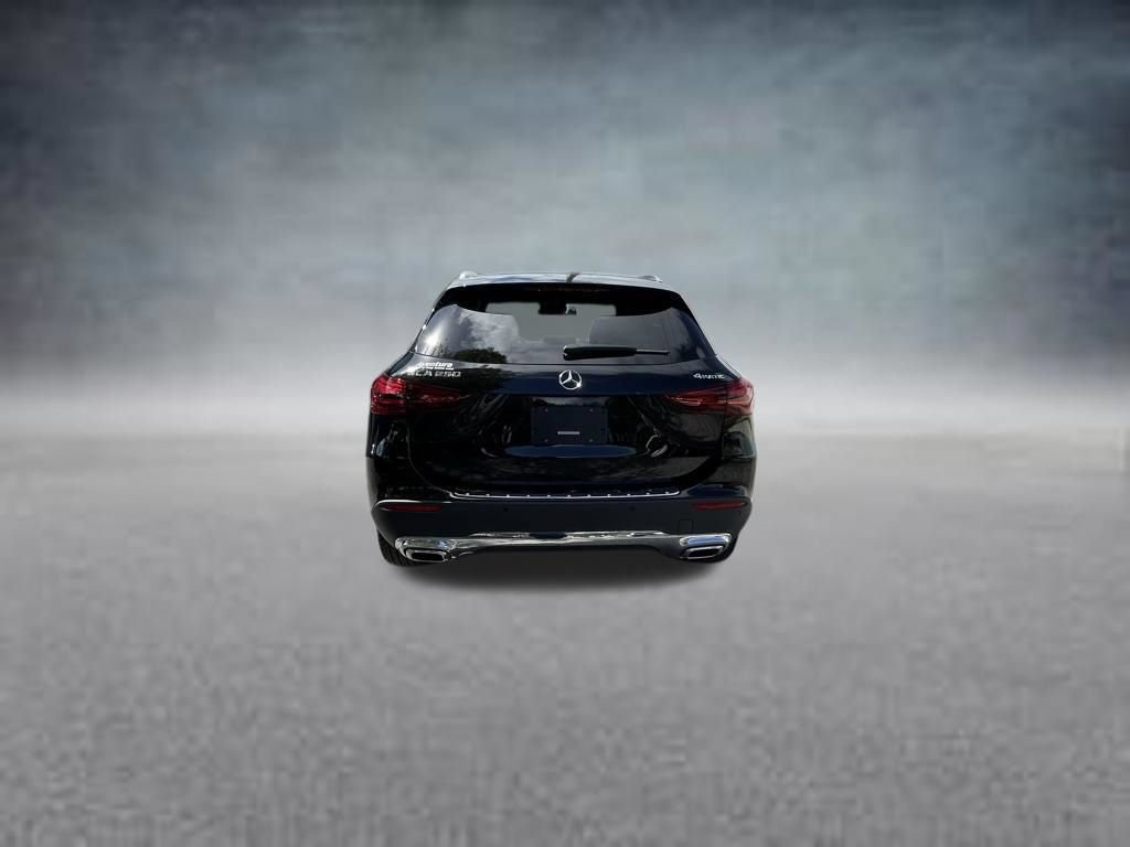 Used 2025 Mercedes-Benz GLA 250 4MATIC image 6