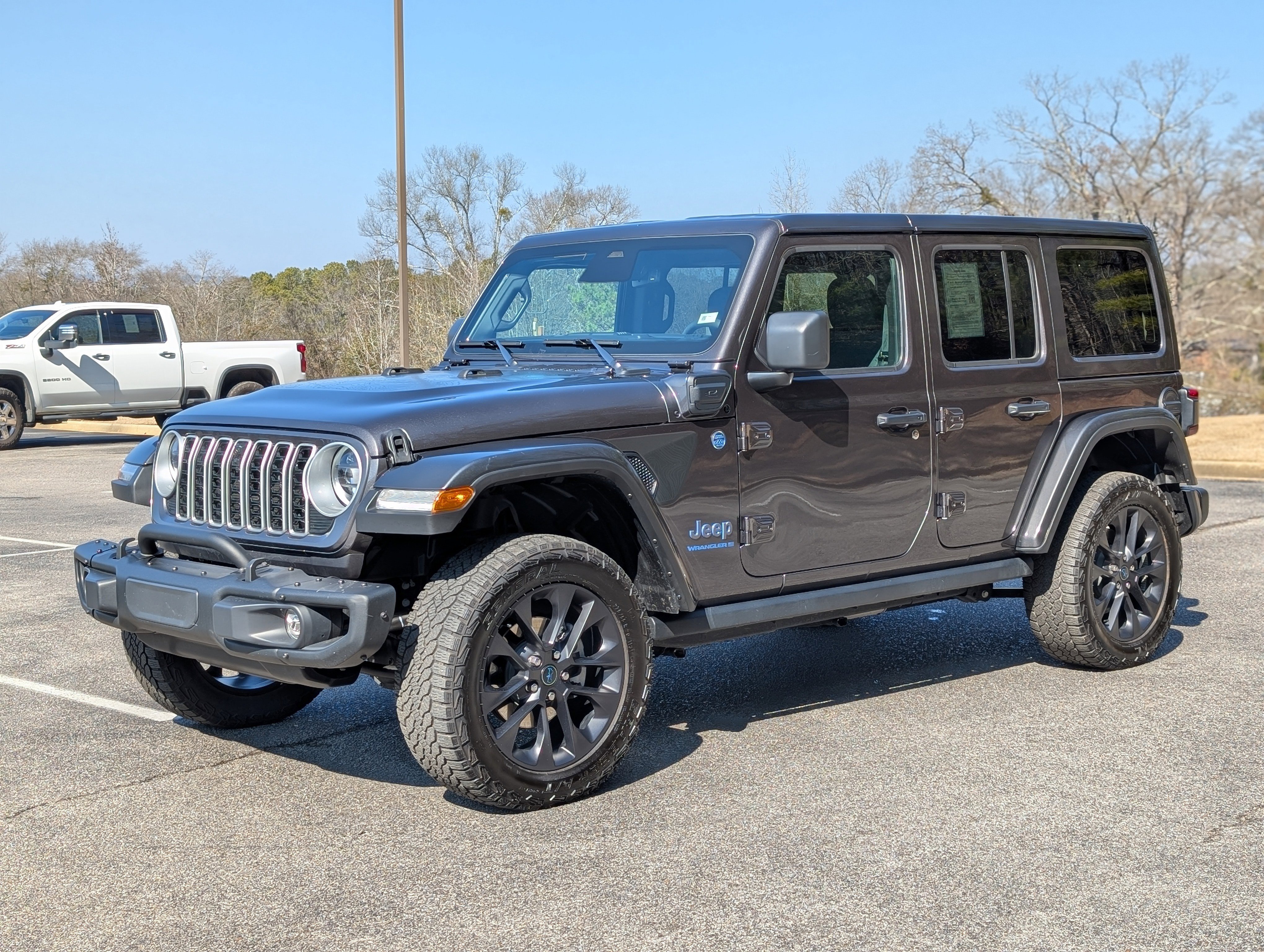 Used 2025 Jeep Wrangler Backcountry image 5