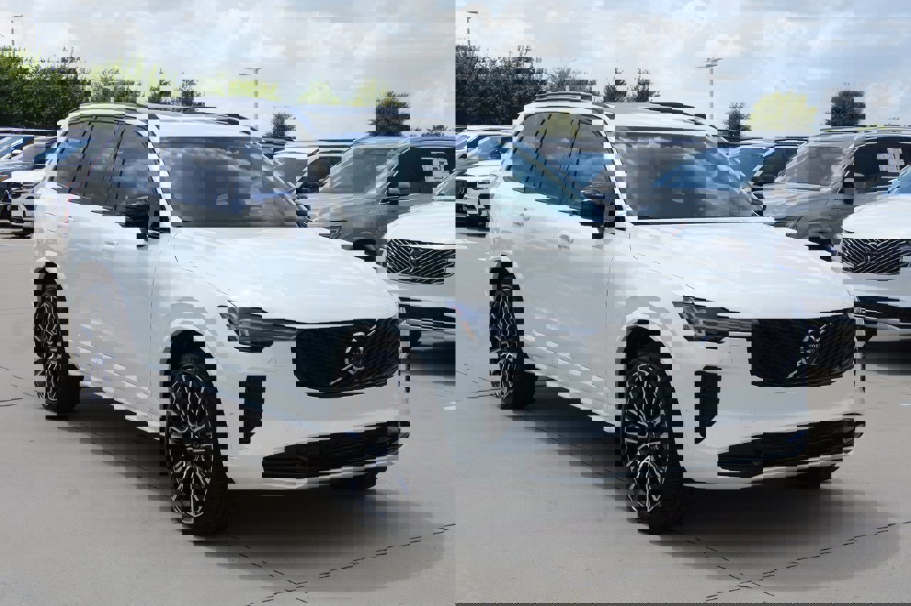 New 2026 Volvo XC90 B6 Ultra image 3