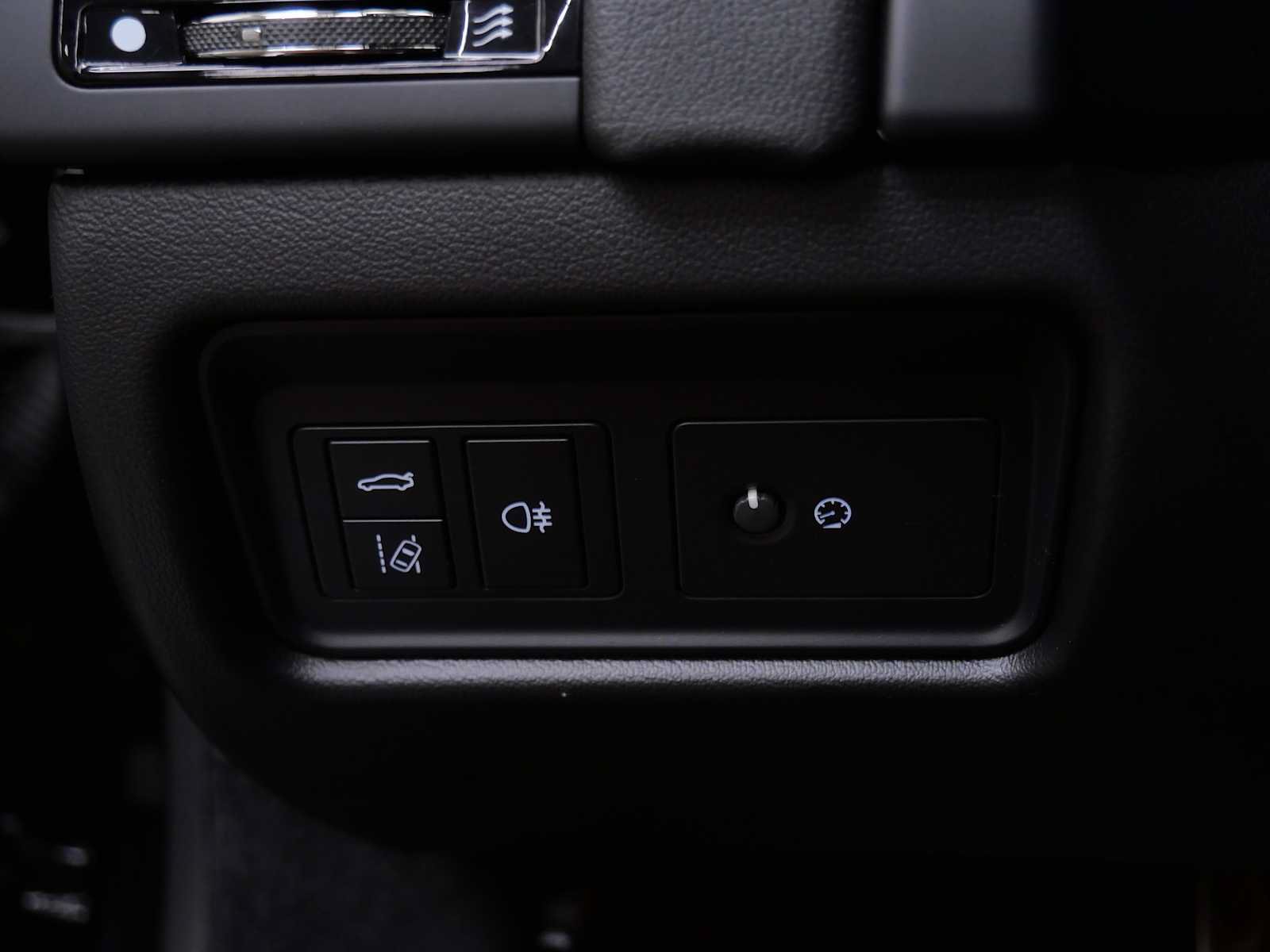 Used 2023 Jaguar F-TYPE Convertible RWD image 32