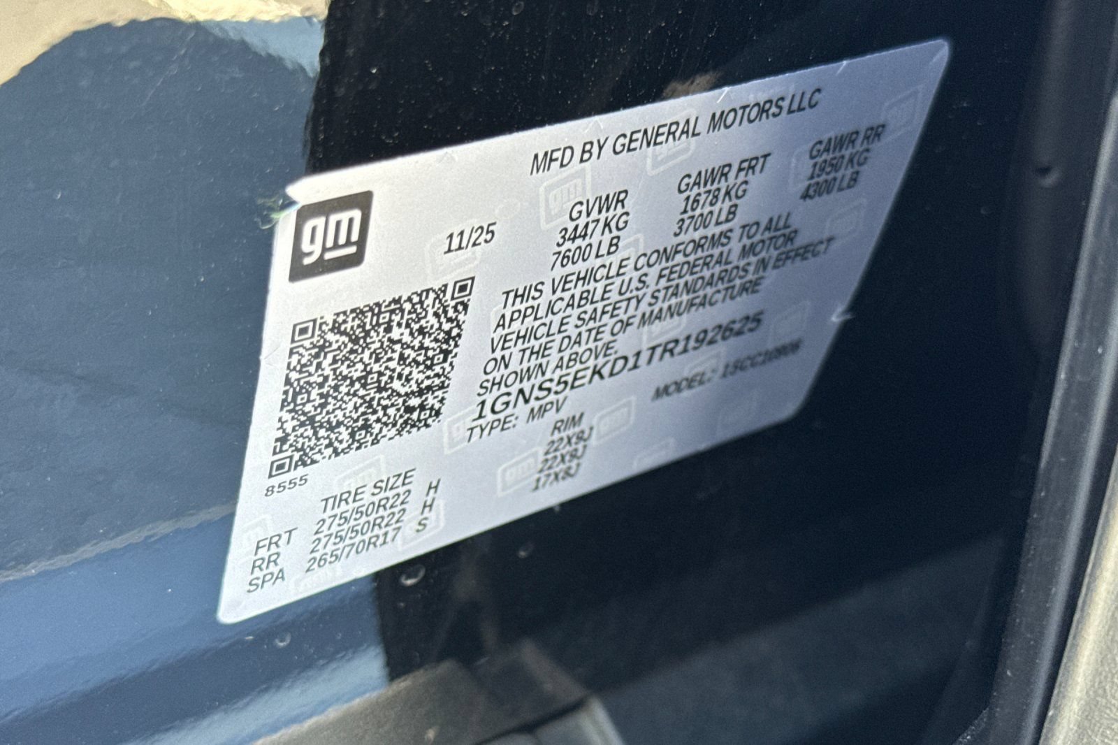 Used 2026 Chevrolet Suburban RST RWD image 44