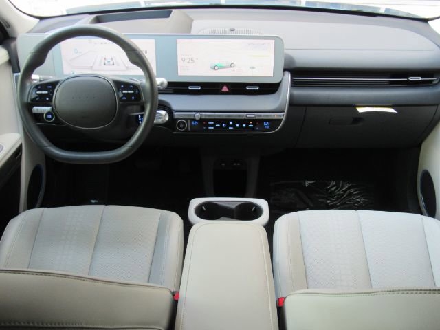 Used 2023 Hyundai Ioniq 5 Limited image 3