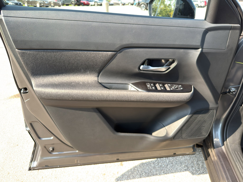 New 2026 Nissan Kicks SV w/ Cold Weather Package image 13