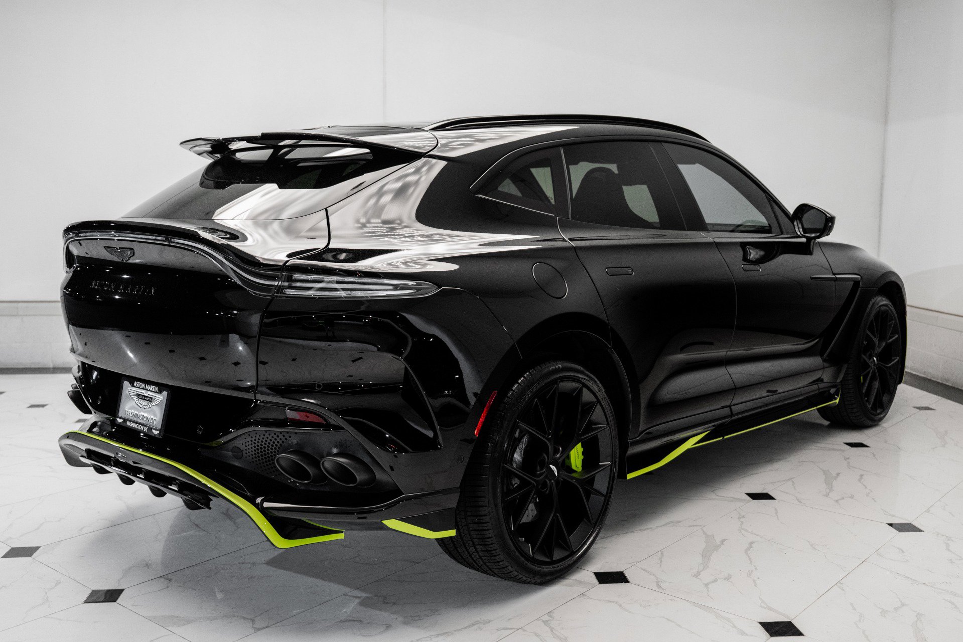 Used 2024 Aston Martin DBX 707 image 43