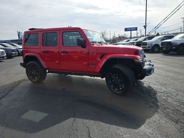Used 2025 Jeep Wrangler Sahara 4xe w/ Safety Group image 18