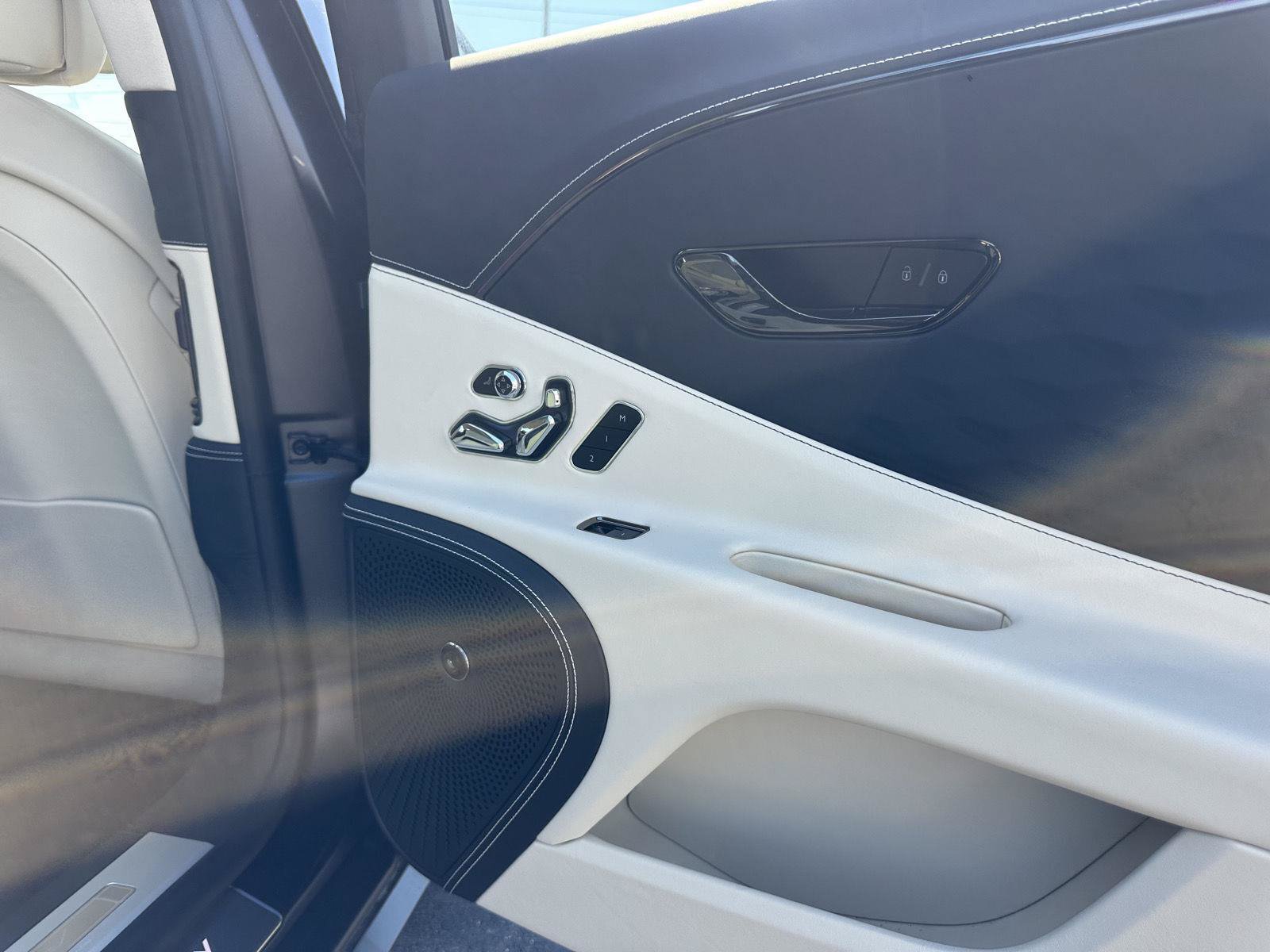 New 2026 Bentley Flying Spur Plug-In Hybrid AWD/4WD image 20
