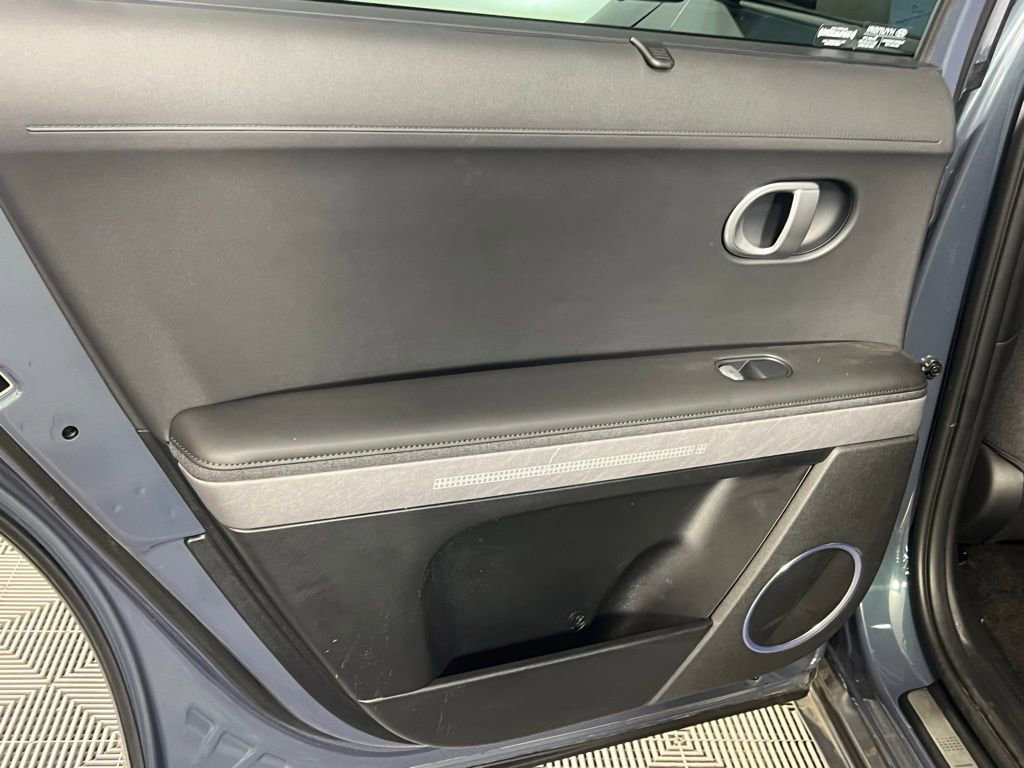 Used 2024 Hyundai Ioniq 5 Limited image 27