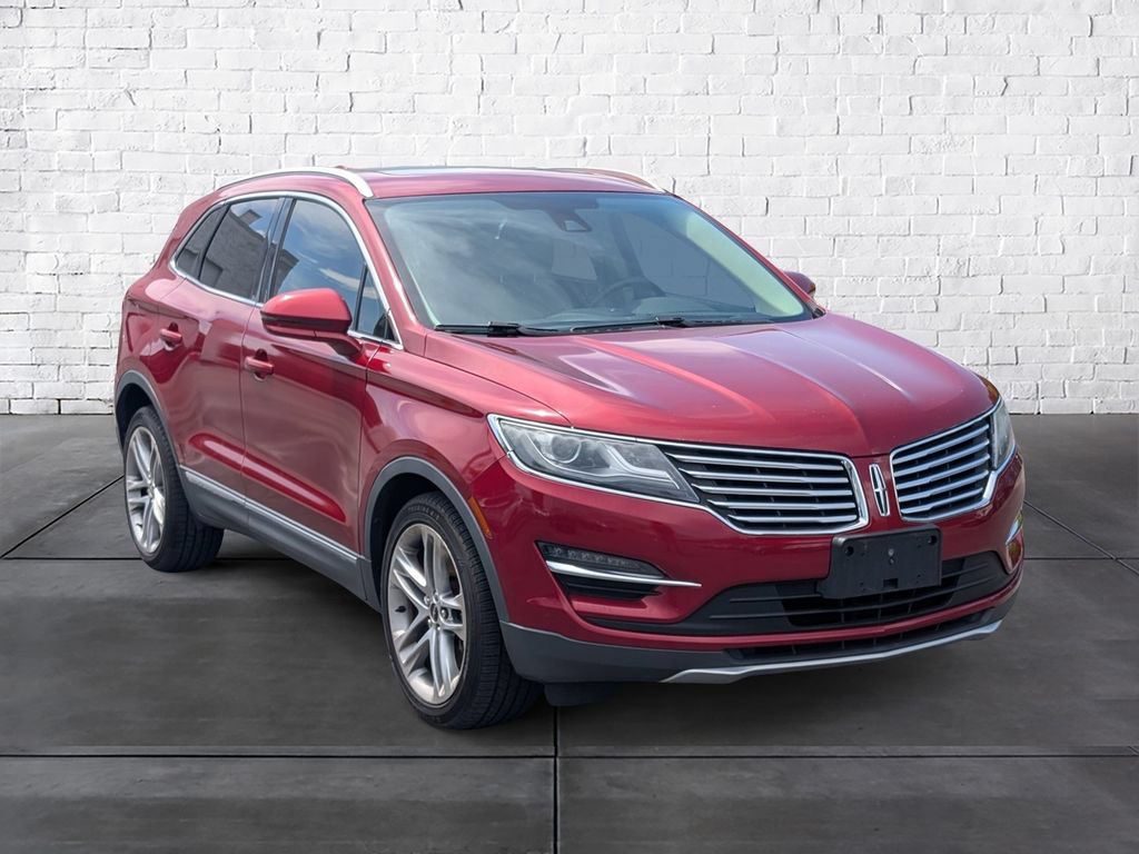 Used 2016 Lincoln MKC Reserve w/ Lincoln MKC Climate Package AWD/4WD image 2