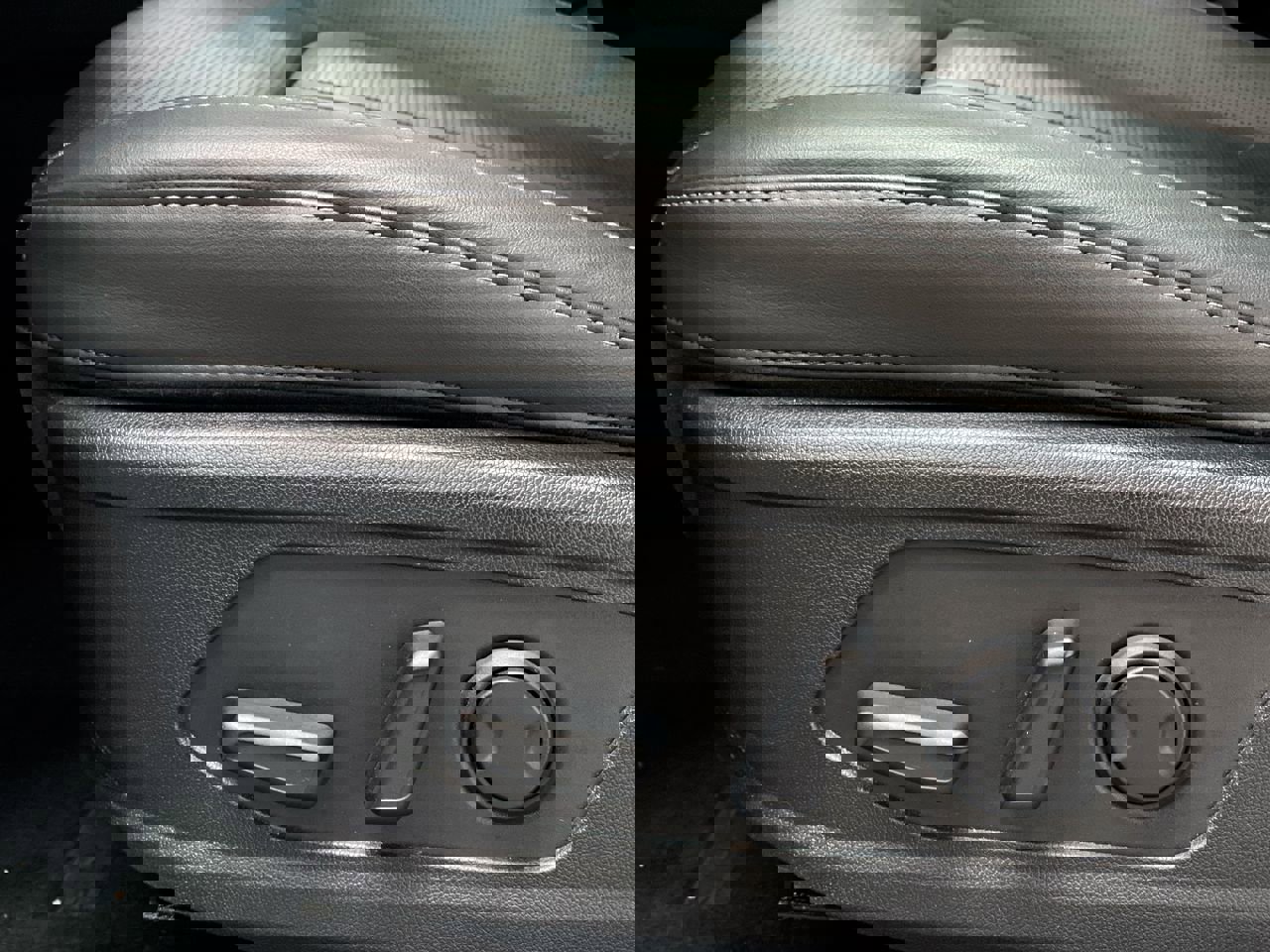 Certified 2025 Kia Sorento S w/ Panoramic Sunroof Package image 17