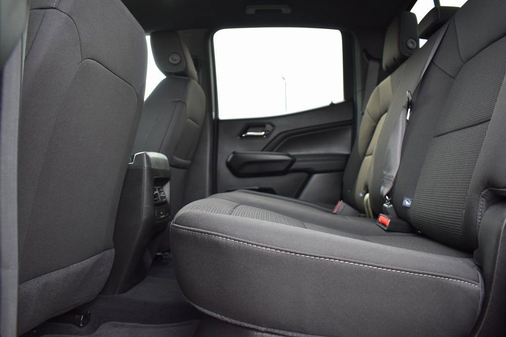 Certified 2025 GMC Canyon Elevation image 9