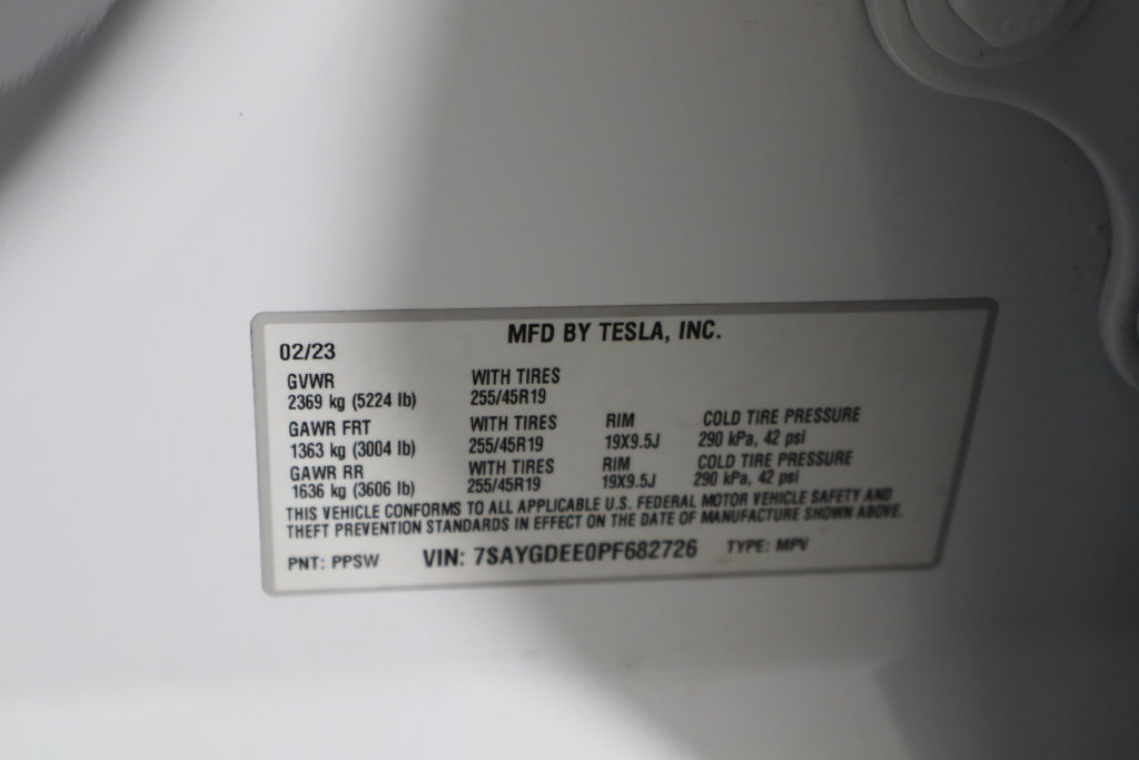 Used 2023 Tesla Model Y Long Range AWD/4WD image 21