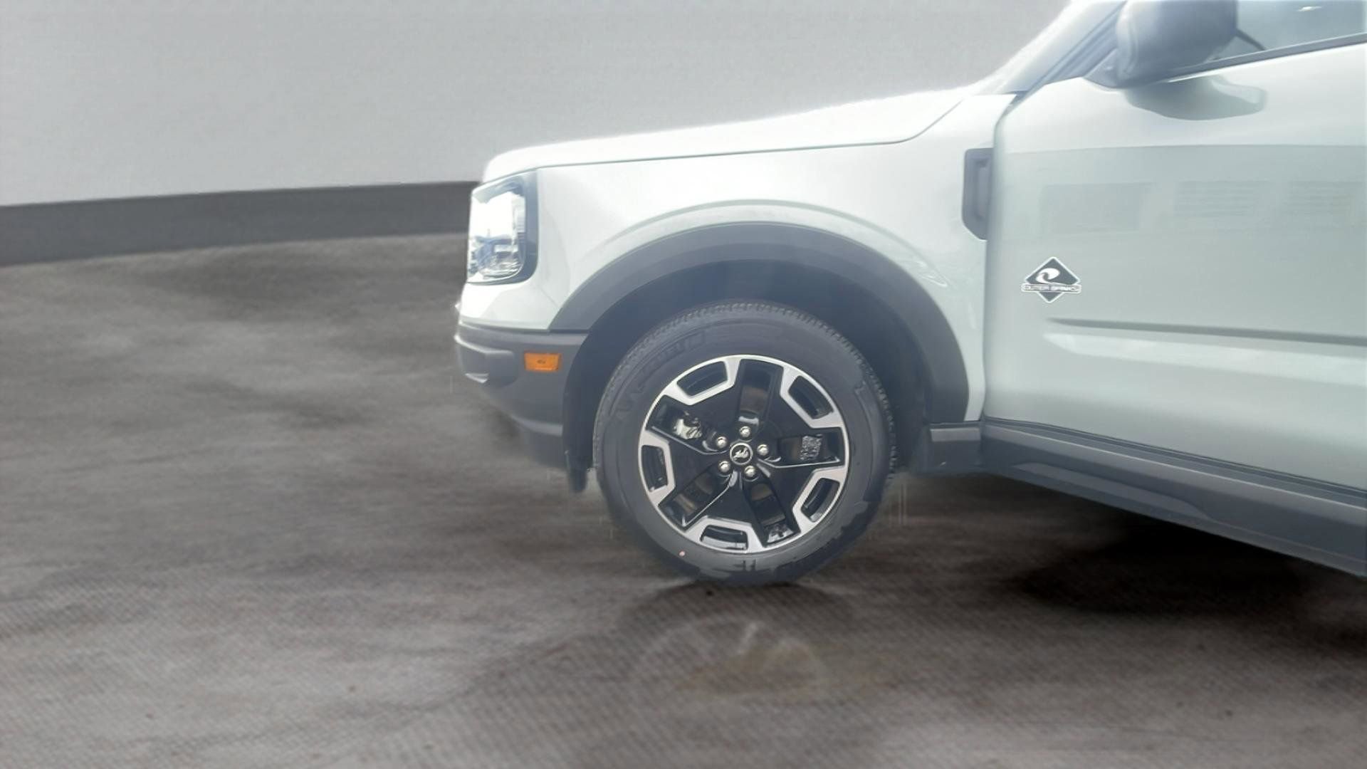 Used 2023 Ford Bronco Sport Outer Banks w/ Tech Package image 24