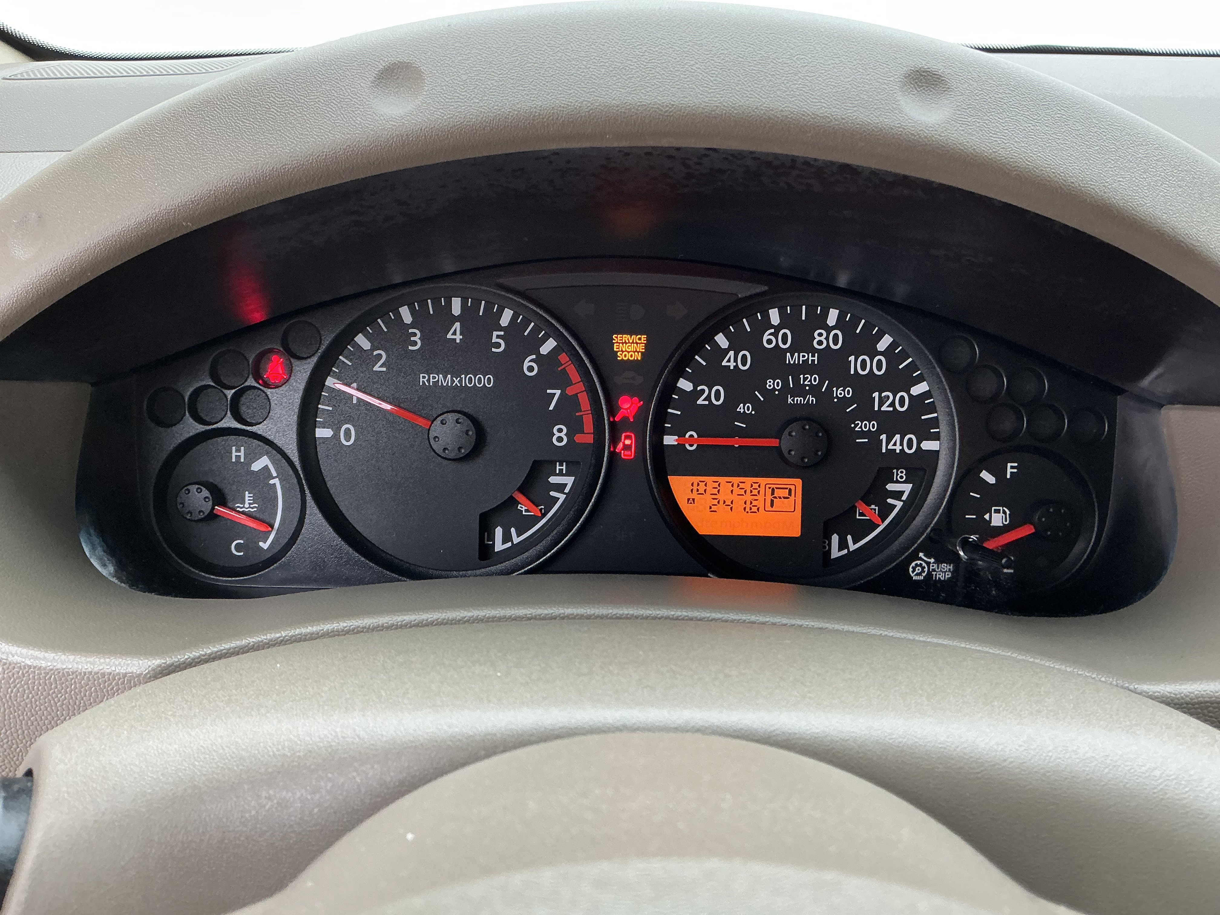 Used 2008 Nissan Frontier SE image 8