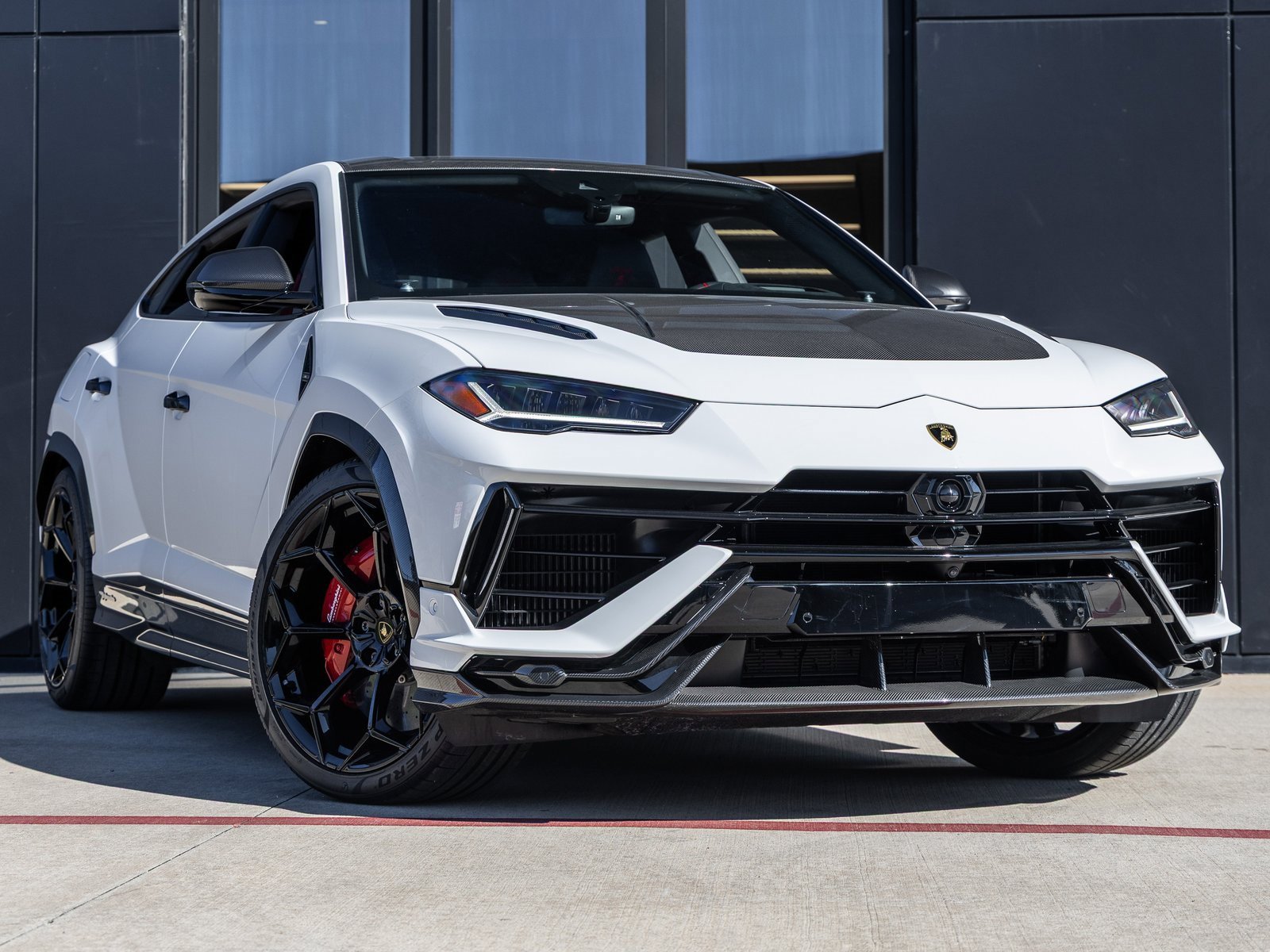Used 2024 Lamborghini Urus Performante image 2