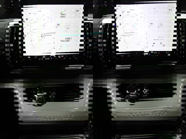 New 2026 Ford Expedition Active image 16