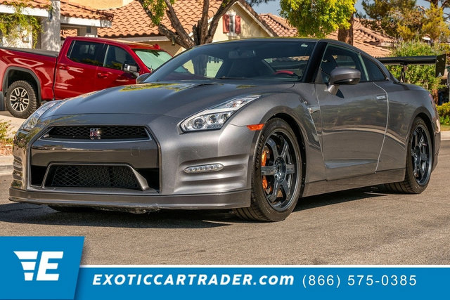 Used 2016 Nissan GT-R Black Edition AWD/4WD image 1