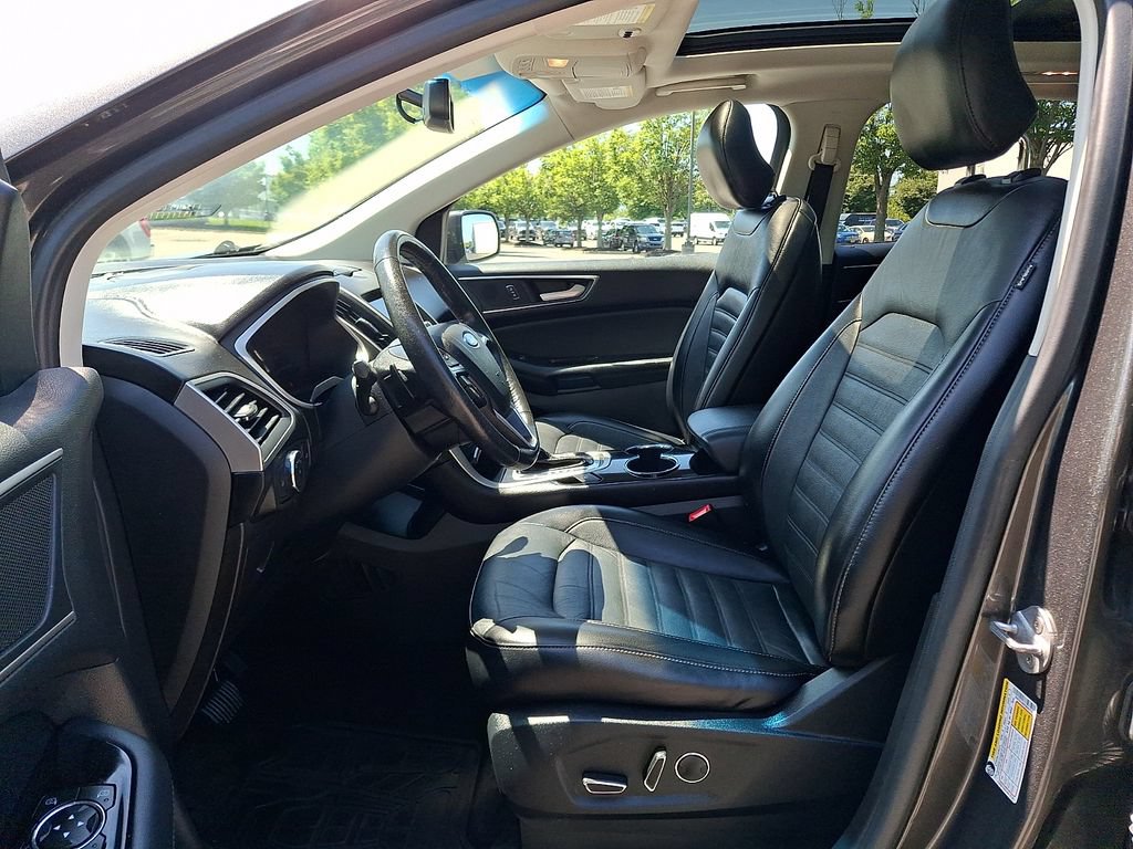 Used 2015 Ford Edge SEL w/ Equipment Group 201A AWD/4WD image 15