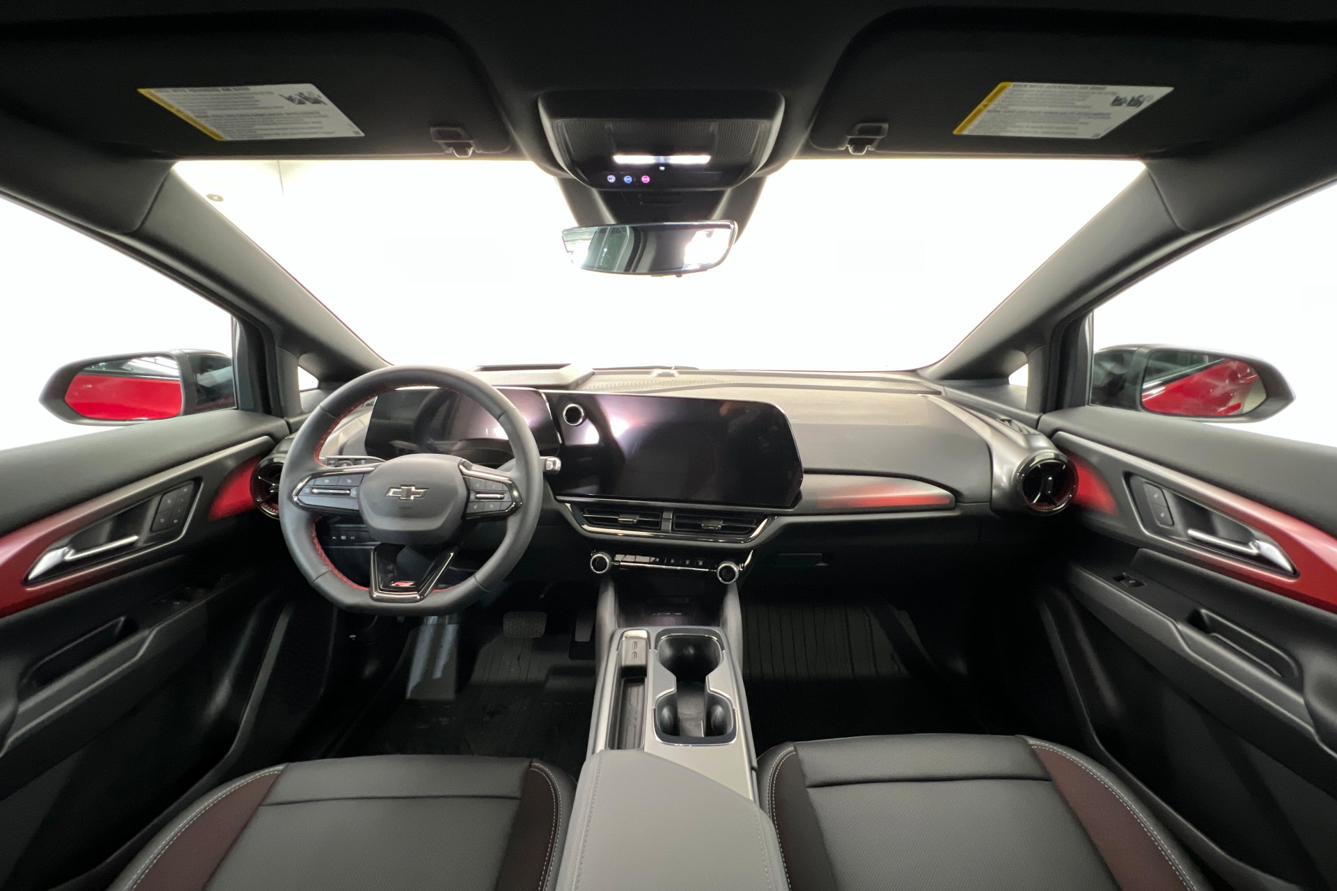 New 2026 Chevrolet Equinox EV RS w/ Convenience Package II AWD/4WD image 10