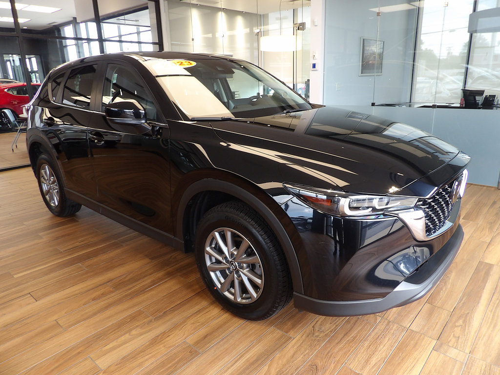 Certified 2023 MAZDA CX-5 AWD 2.5 S w/ Select Package image 3