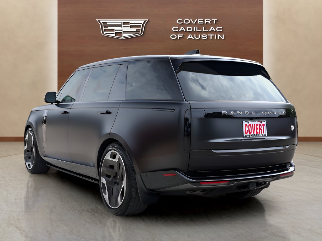Used 2023 Land Rover Range Rover SV AWD/4WD image 3