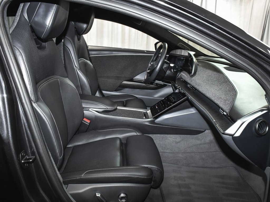 Used 2024 Lucid Air Grand Touring image 56