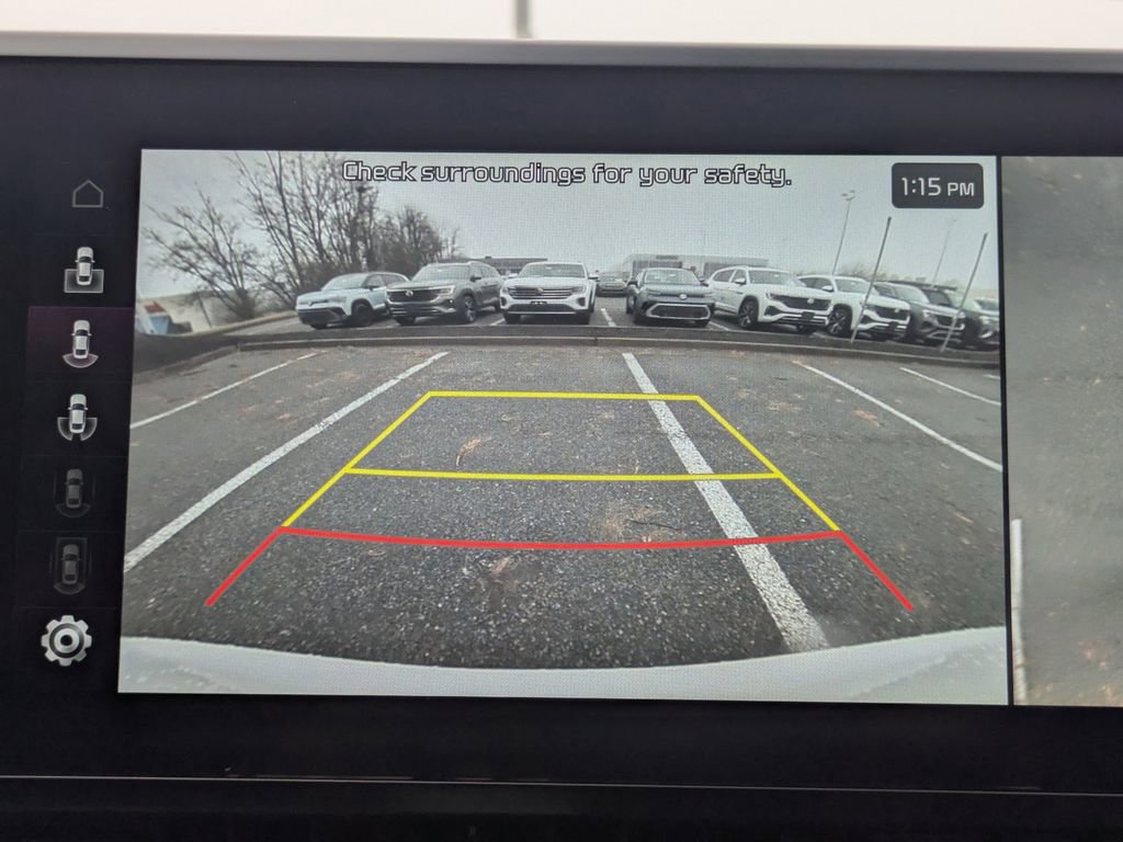 Used 2024 Kia Carnival SX Prestige image 20