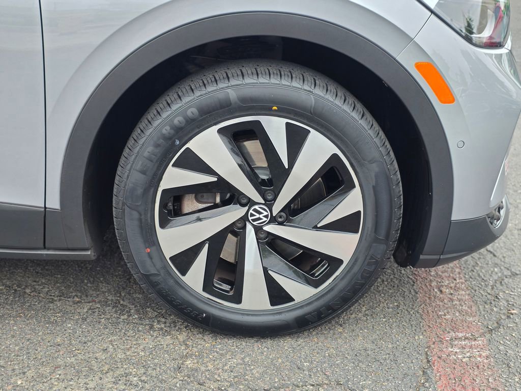 Used 2023 Volkswagen ID.4 Pro RWD image 8
