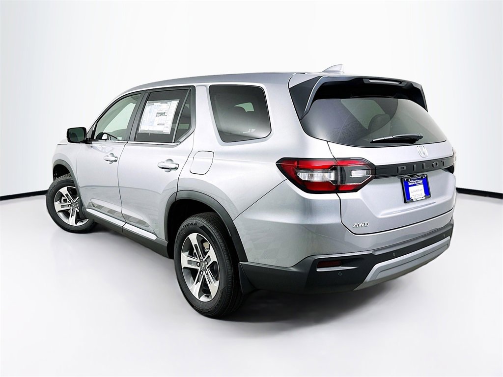 New 2025 Honda Pilot EX-L image 6