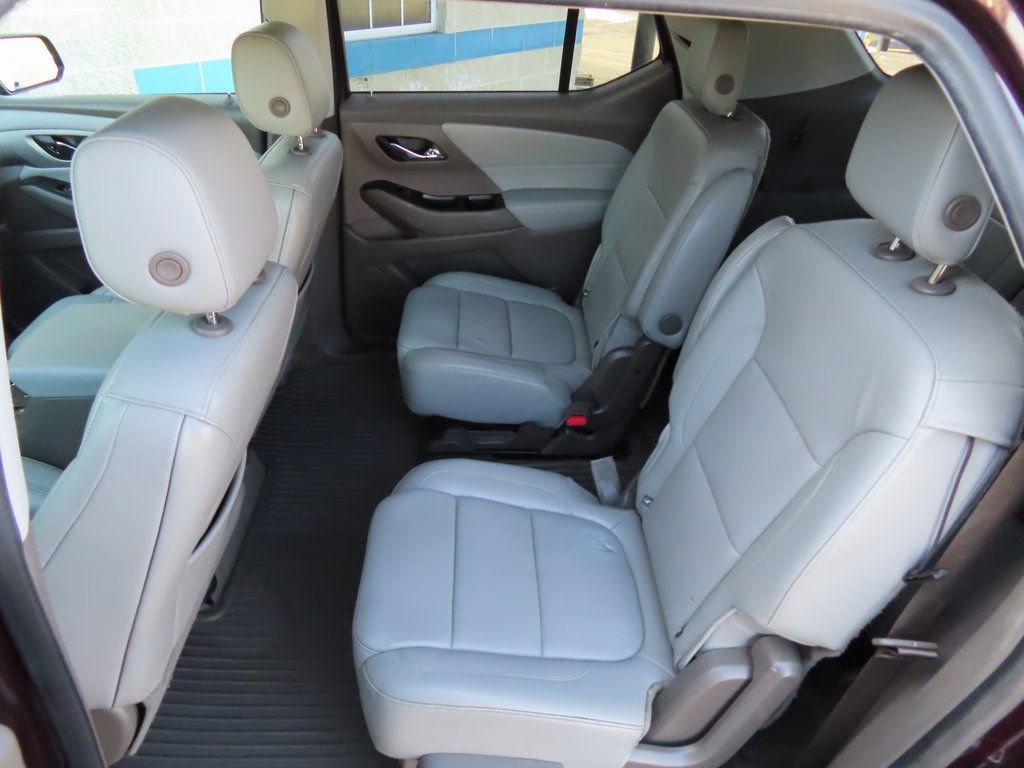 Used 2018 Chevrolet Traverse LT AWD/4WD image 27