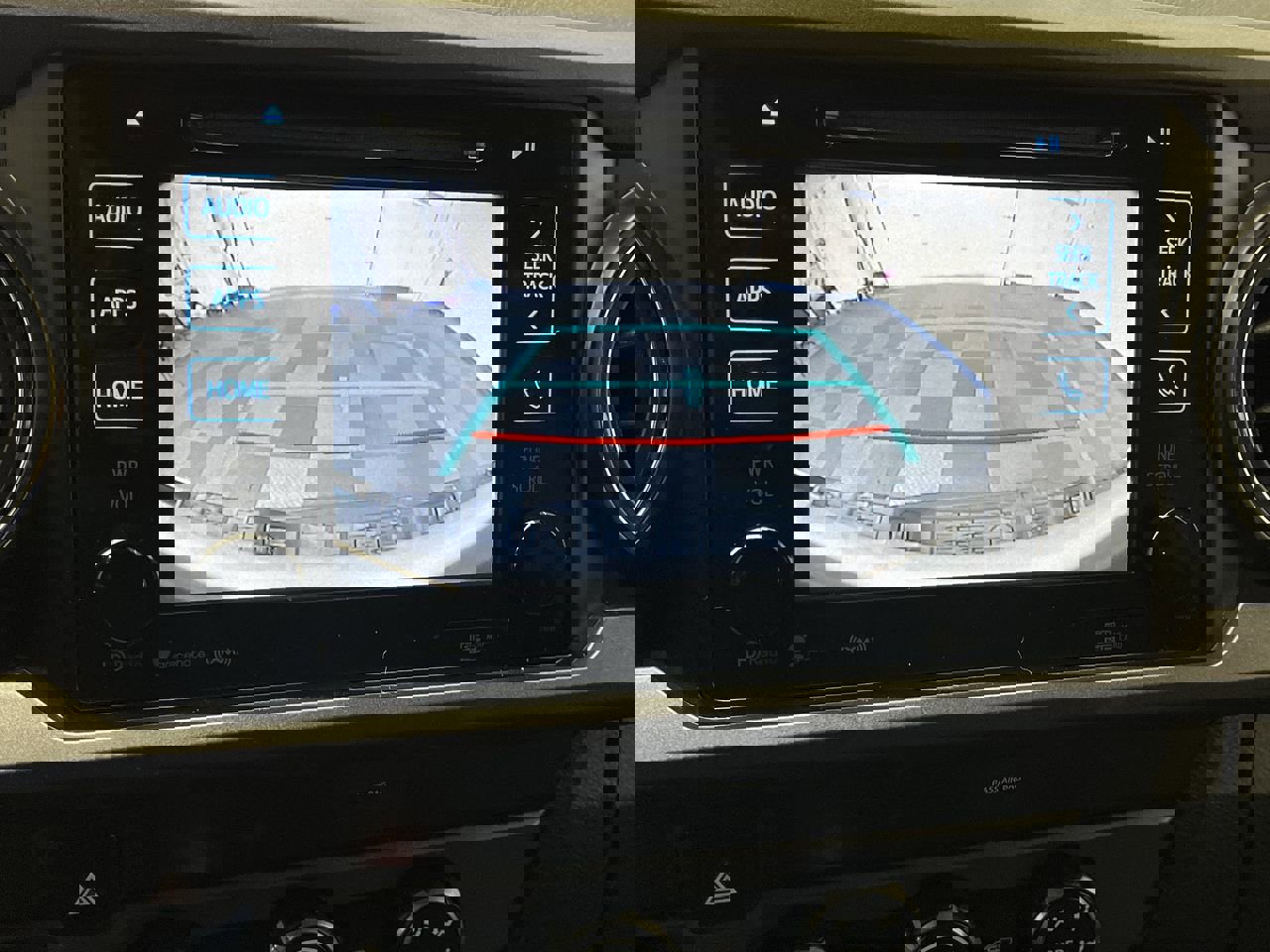 Used 2019 Toyota Tacoma TRD Sport image 6