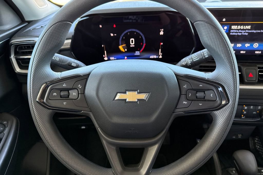 Used 2026 Chevrolet TrailBlazer LS w/ LS Convenience Package image 33