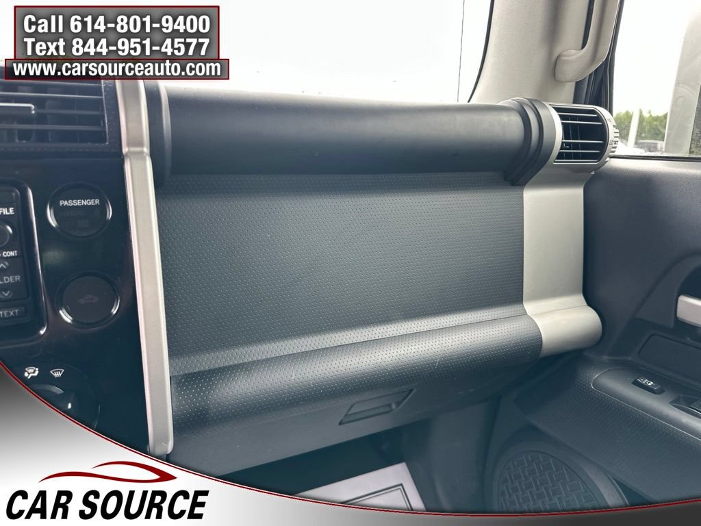 Used 2007 Toyota FJ Cruiser 4WD image 16