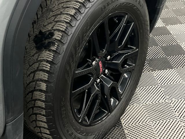 Used 2024 GMC Sierra 1500 Pro w/ Graphite Edition AWD/4WD image 11