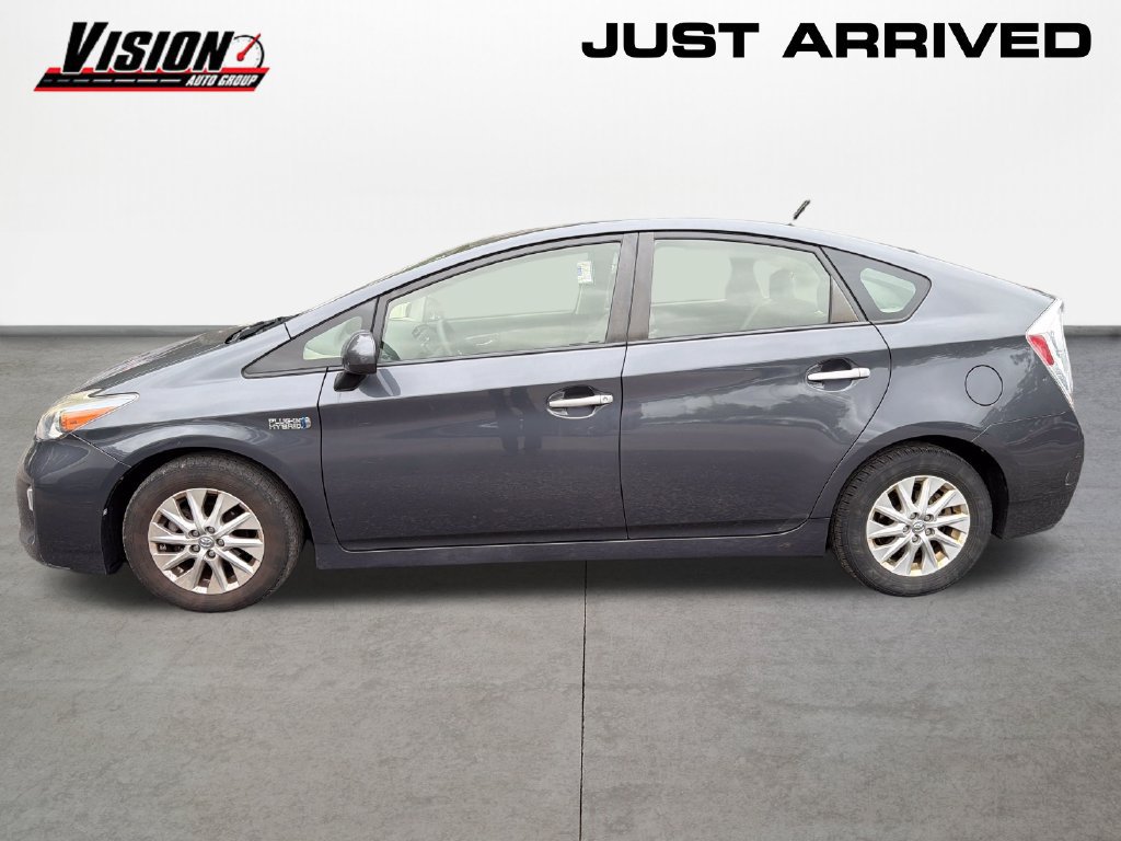 Used 2015 Toyota Prius Prime Plug-In Hybrid FWD image 8