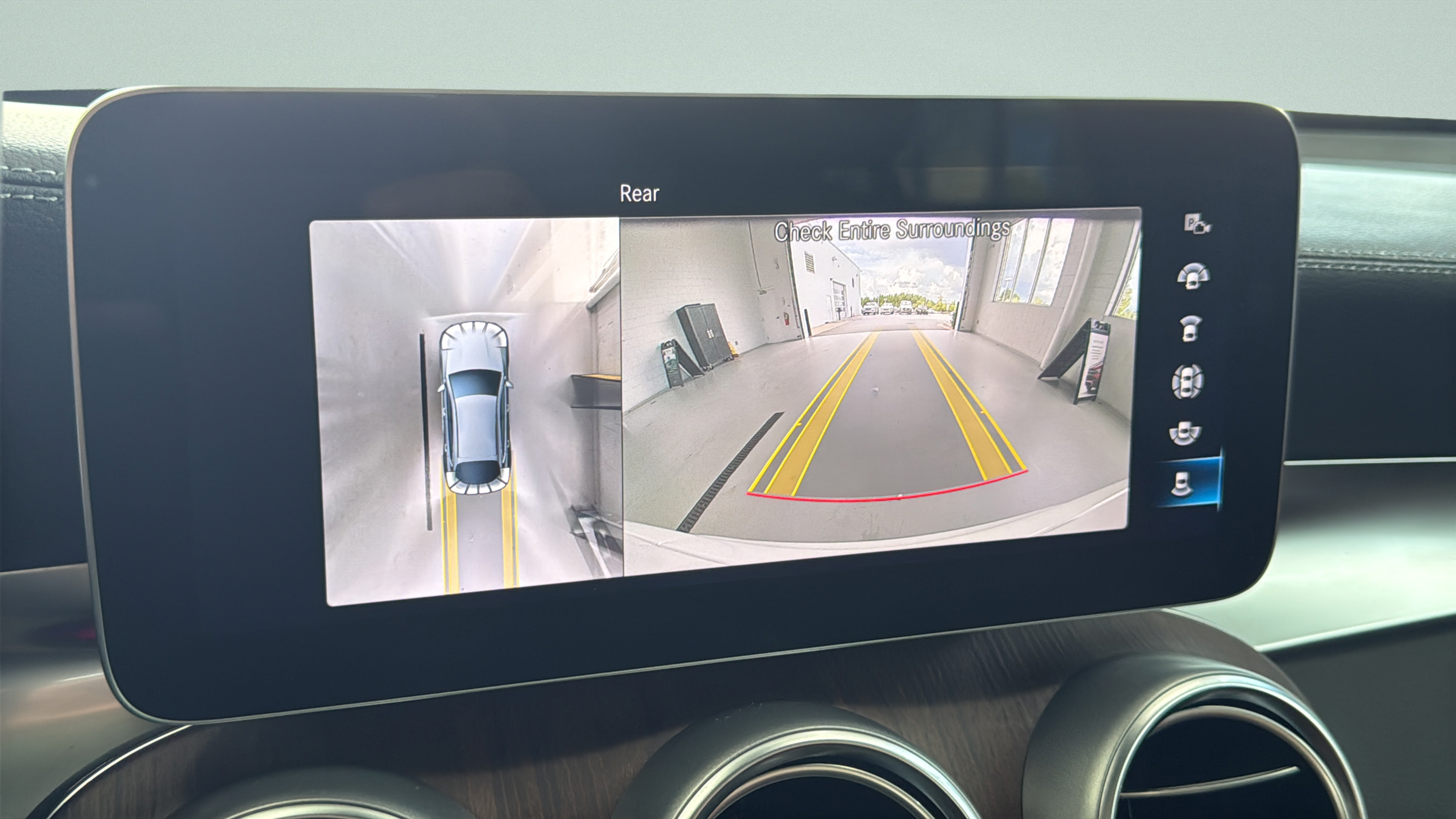 Certified 2023 Mercedes-Benz GLC 300 4MATIC Coupe image 35