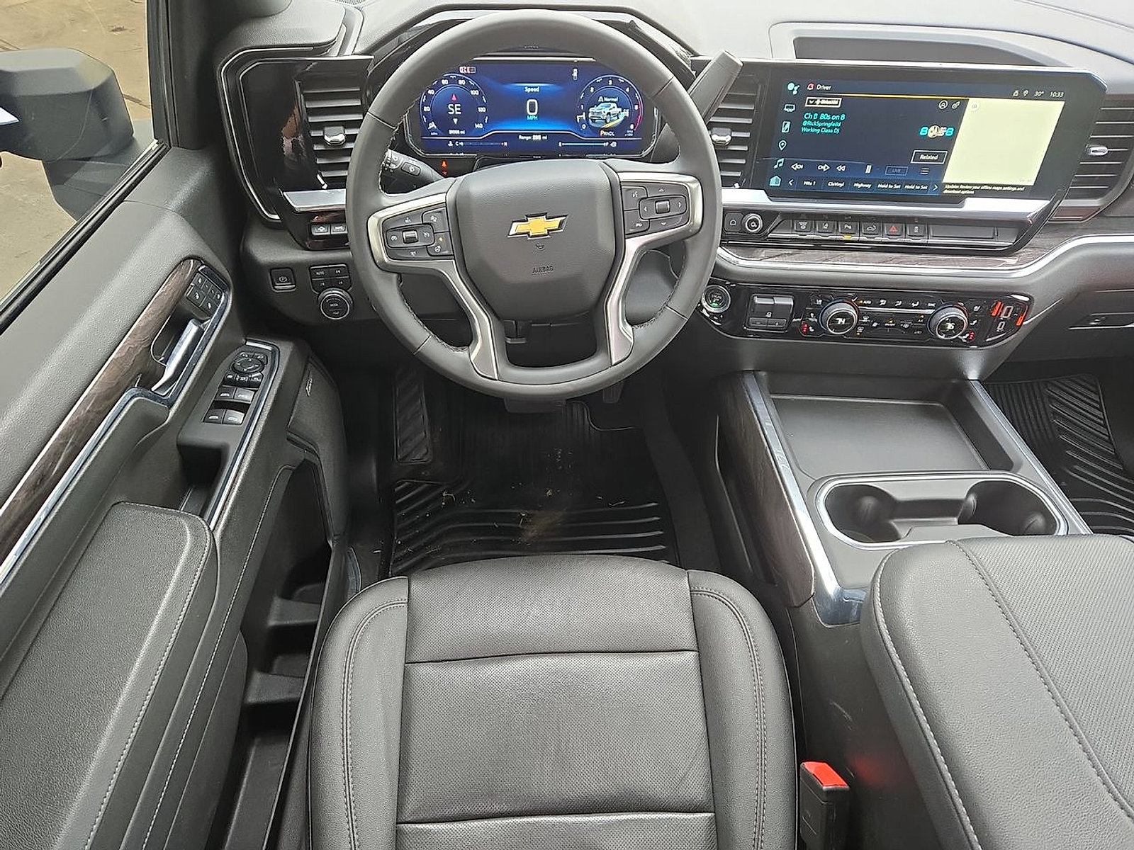 Certified 2024 Chevrolet Silverado 3500 LTZ w/ LTZ Plus Package image 21