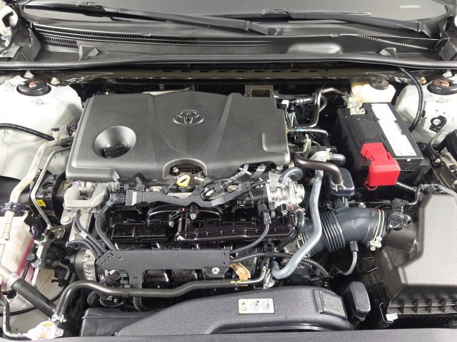 Used 2023 Toyota Camry LE AWD/4WD image 10