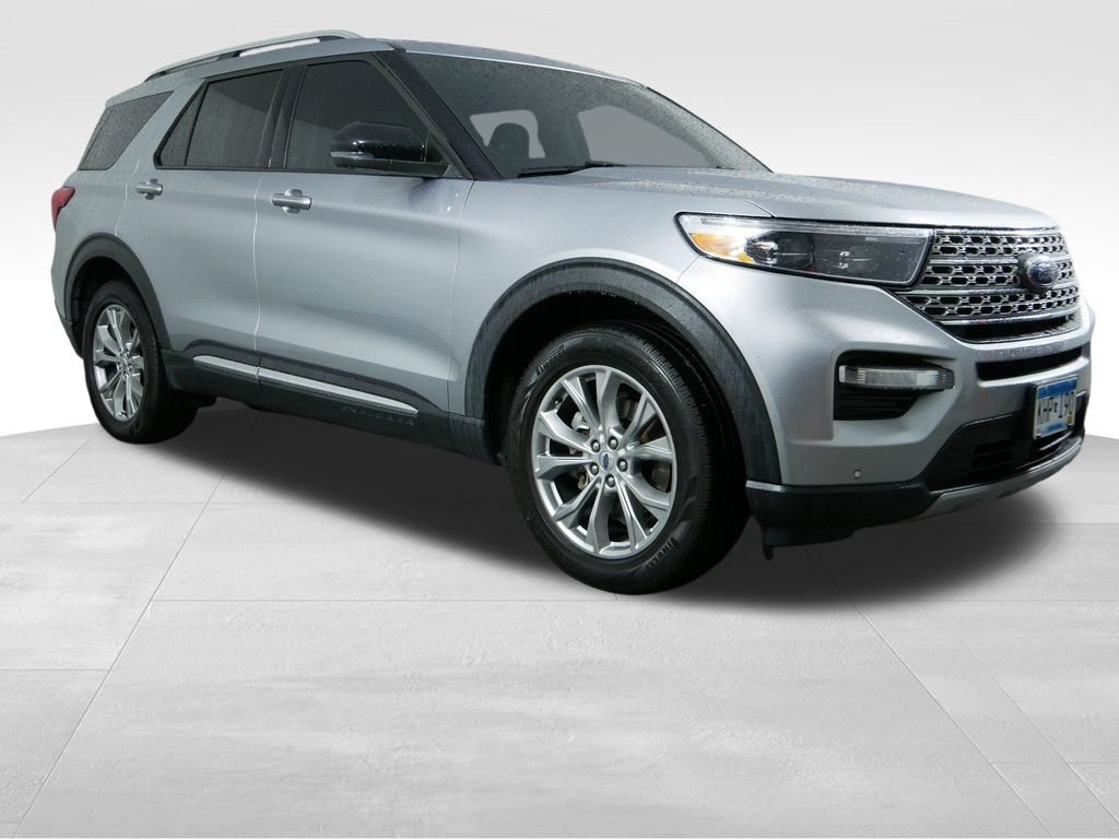 Used 2021 Ford Explorer Limited w/ Equipment Group 301A AWD/4WD image 2