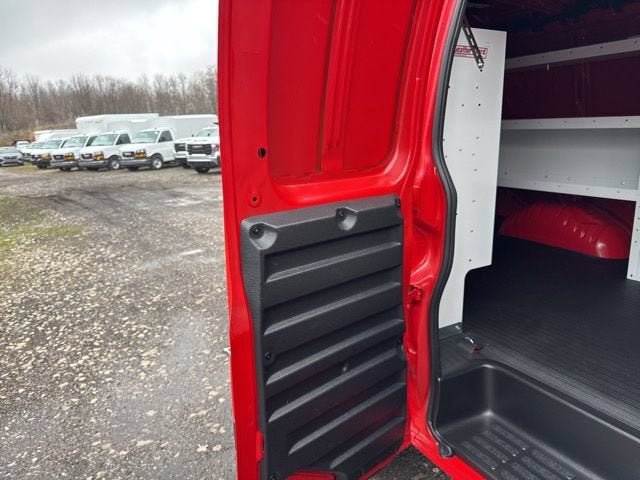 New 2026 GMC Savana 3500 w/ Driver Convenience Package RWD image 24