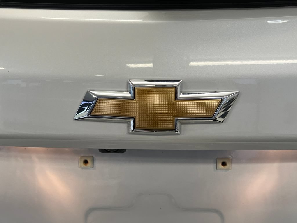 Used 2018 Chevrolet Equinox Premier AWD/4WD image 11