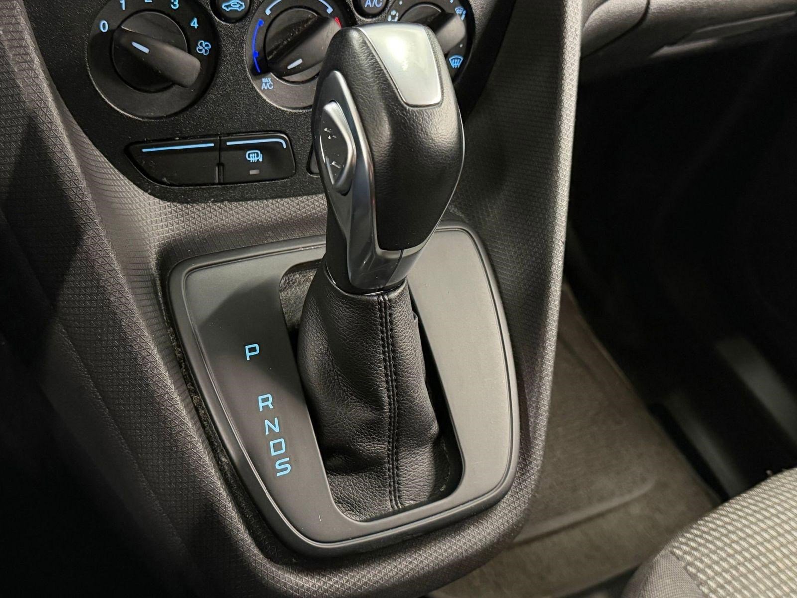 Used 2018 Ford Transit Connect XL FWD image 14