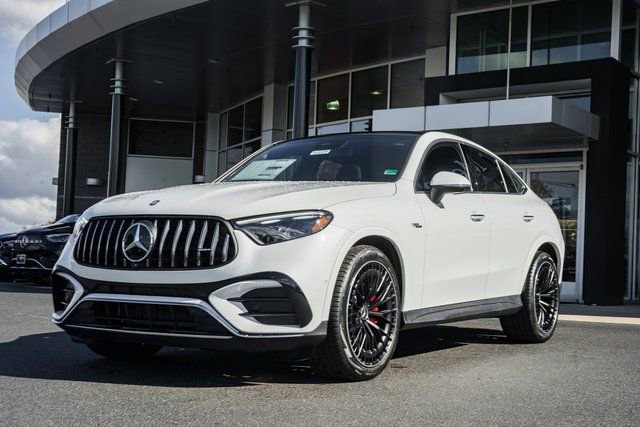 New 2026 Mercedes-Benz GLC 43 AMG 4MATIC Coupe image 3