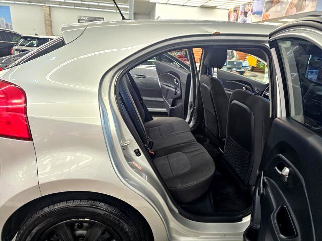 Used 2015 Kia Rio LX image 29