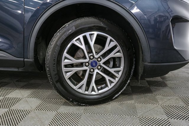 Used 2022 Ford Escape SEL image 15