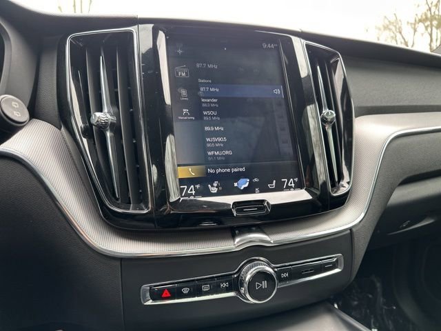 Used 2019 Volvo XC60 T8 R-Design w/ Advanced Package image 21