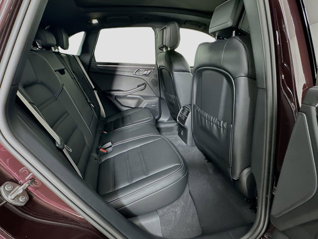 New 2026 Porsche Macan GTS image 29