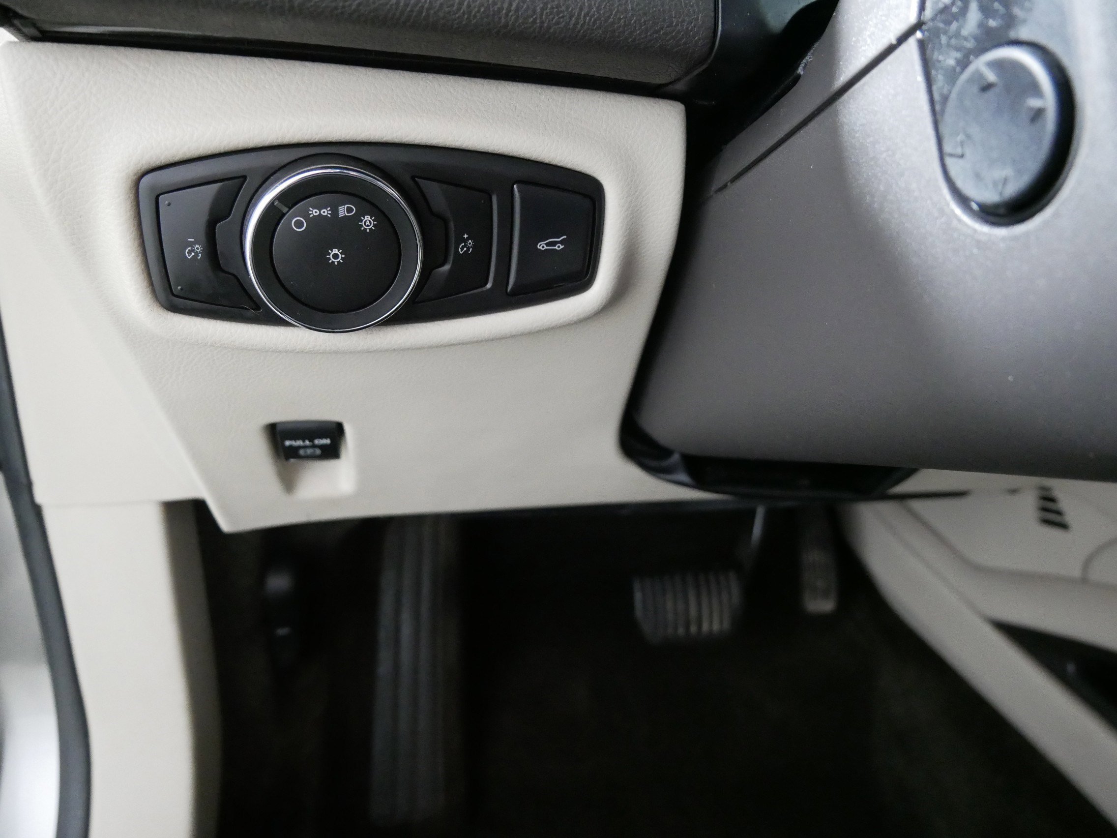 Used 2016 Lincoln MKZ w/ Equipment Group 300A Reserve image 26