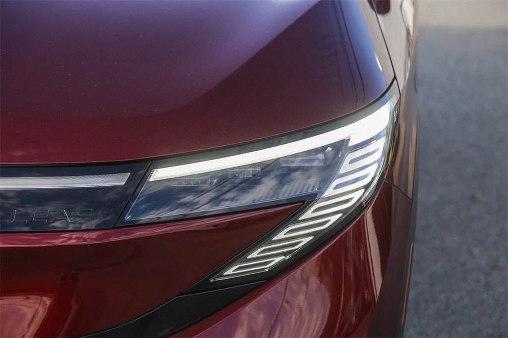 New 2026 Nissan Leaf Platinum+ image 4